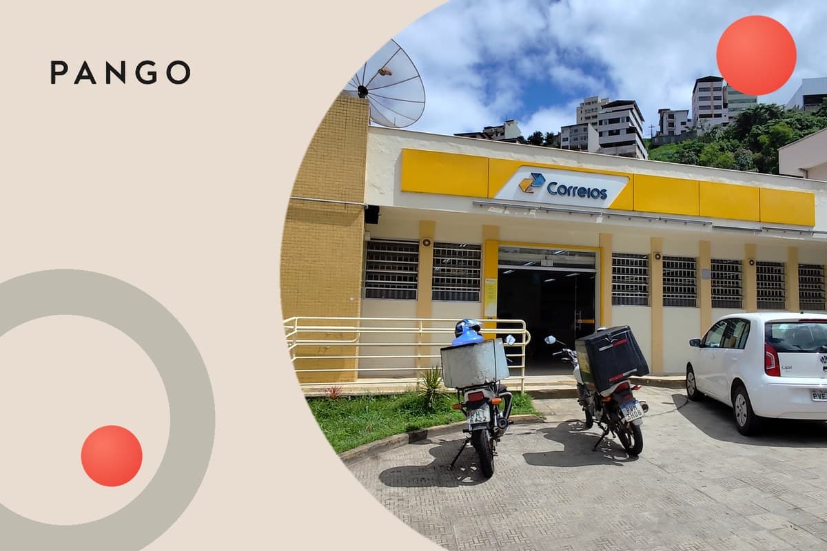 Status de rastreamento em inglês: o que significam (arrived at sort facility, departed from facility, out for delivery, customs clearance e os outros)